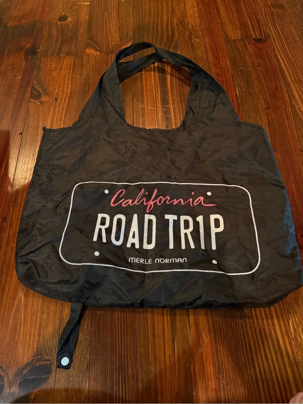 Merle Norman Black California Road Trip Foldable Tote